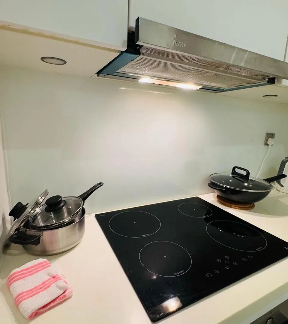 Urban Cozy Home At Skysuites Near Klcc Complimentary Breakfast Kuala Lumpur Apartment