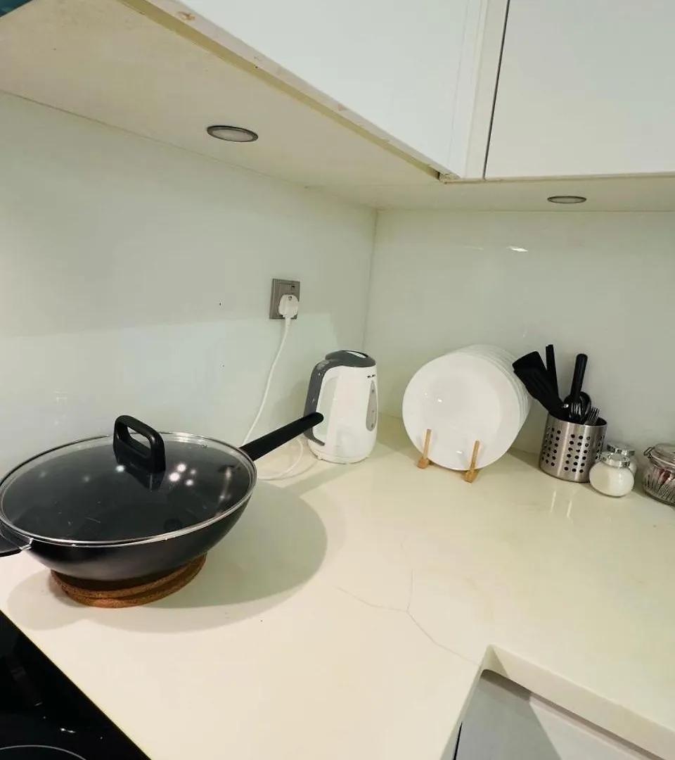 Urban Cozy Home At Skysuites Near Klcc Complimentary Breakfast Kuala Lumpur Apartment