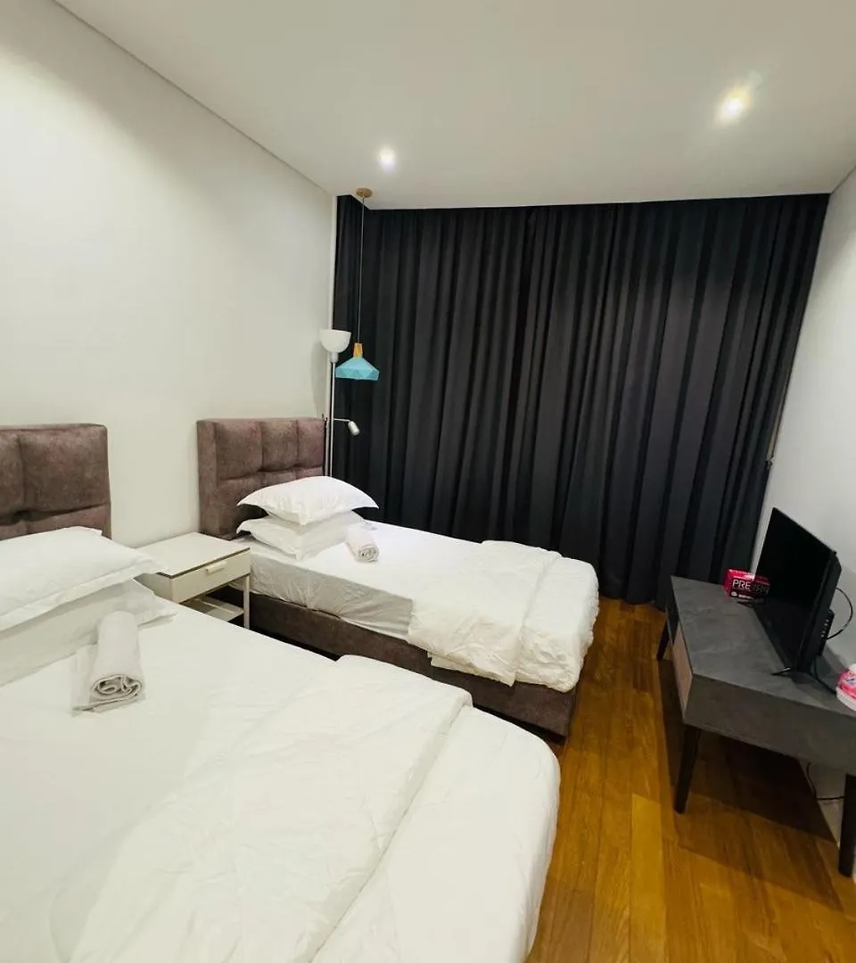Apartment Urban Cozy Home At Skysuites Near Klcc Complimentary Breakfast Kuala Lumpur
